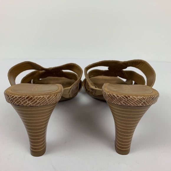 New Aerosole Carmel Snakeskin Heeled Sandals 3.5” Wood Heel Comfortable Size 10 - Picture 5 of 9